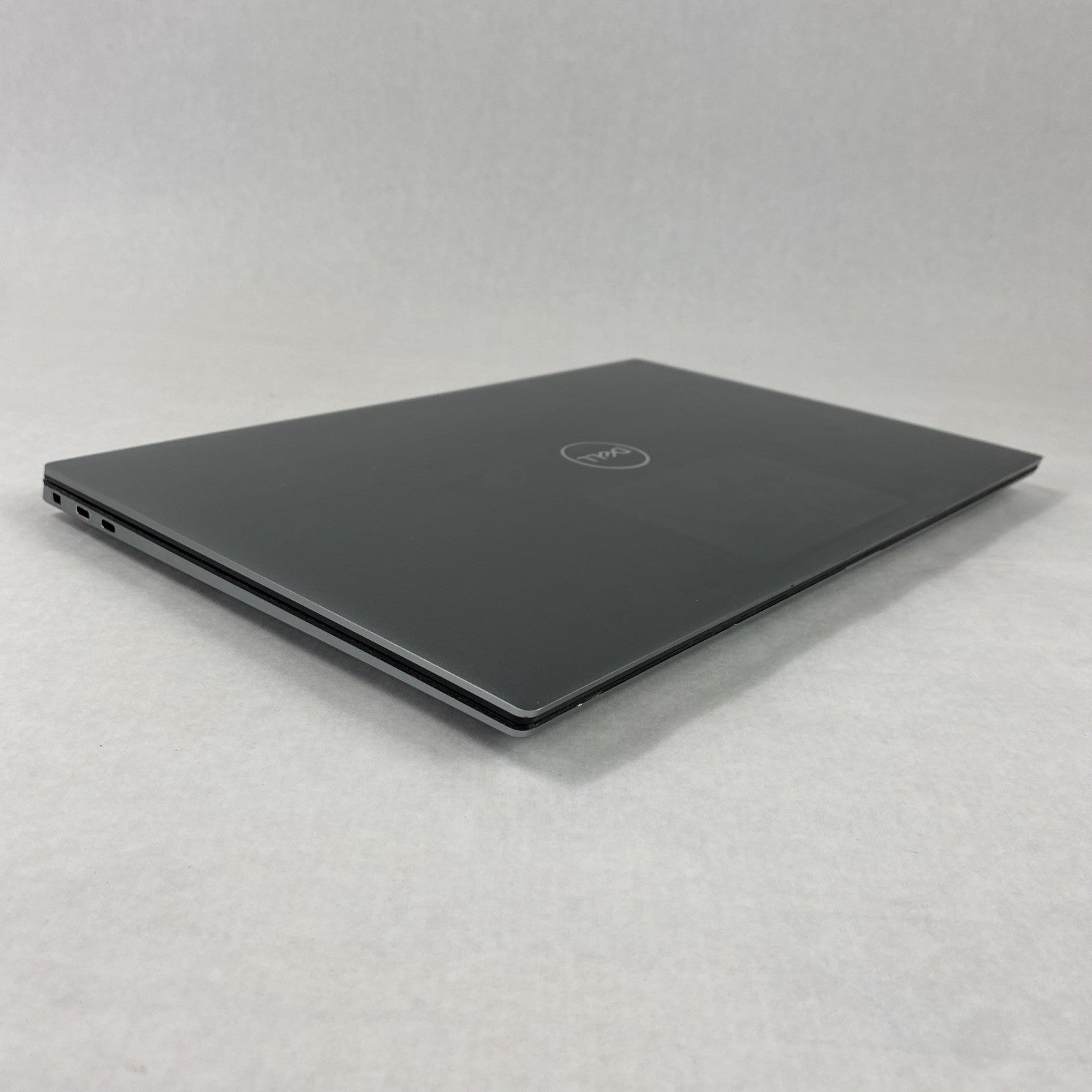 Dell Precision 5550 Xeon W10855M 2.8 GHz 16 GB RAM 15.6" No Battery No HDD No OS