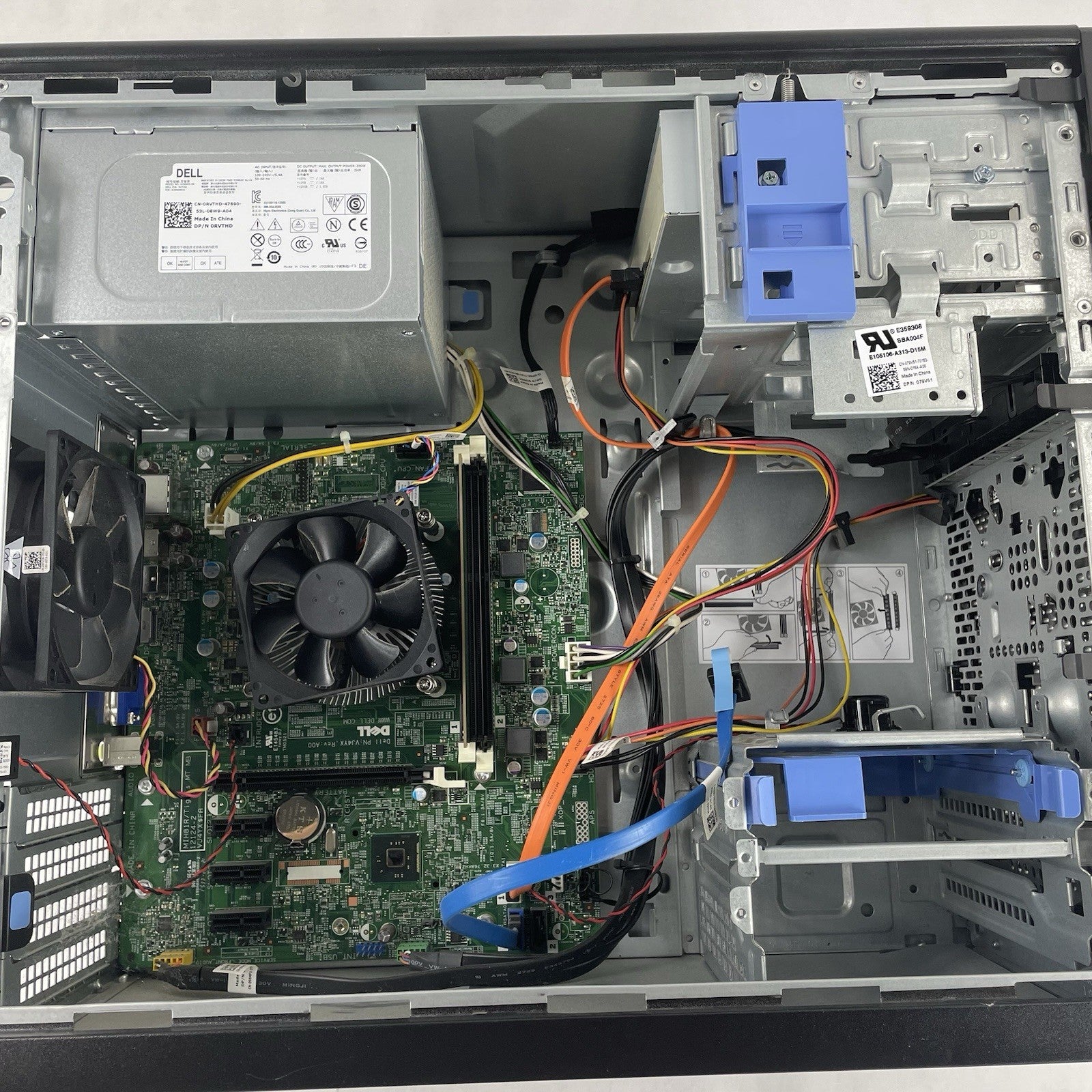 Dell Optiplex 3020 MT i3-4160 3.60 GHz 4 GB RAM No HDD/OS8