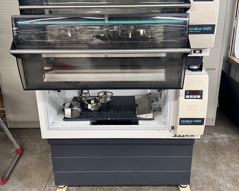 New Brunswick Innova 4400 Incubator Shaker Double Stack Lot of 2