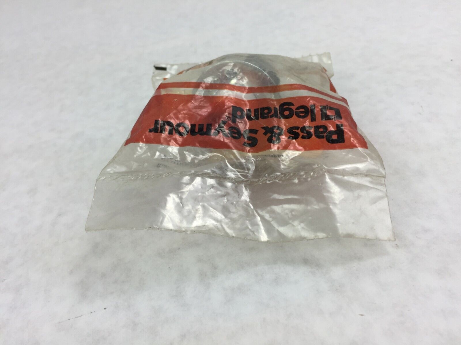 Pass & Seymour 330107 (Lot of 6)