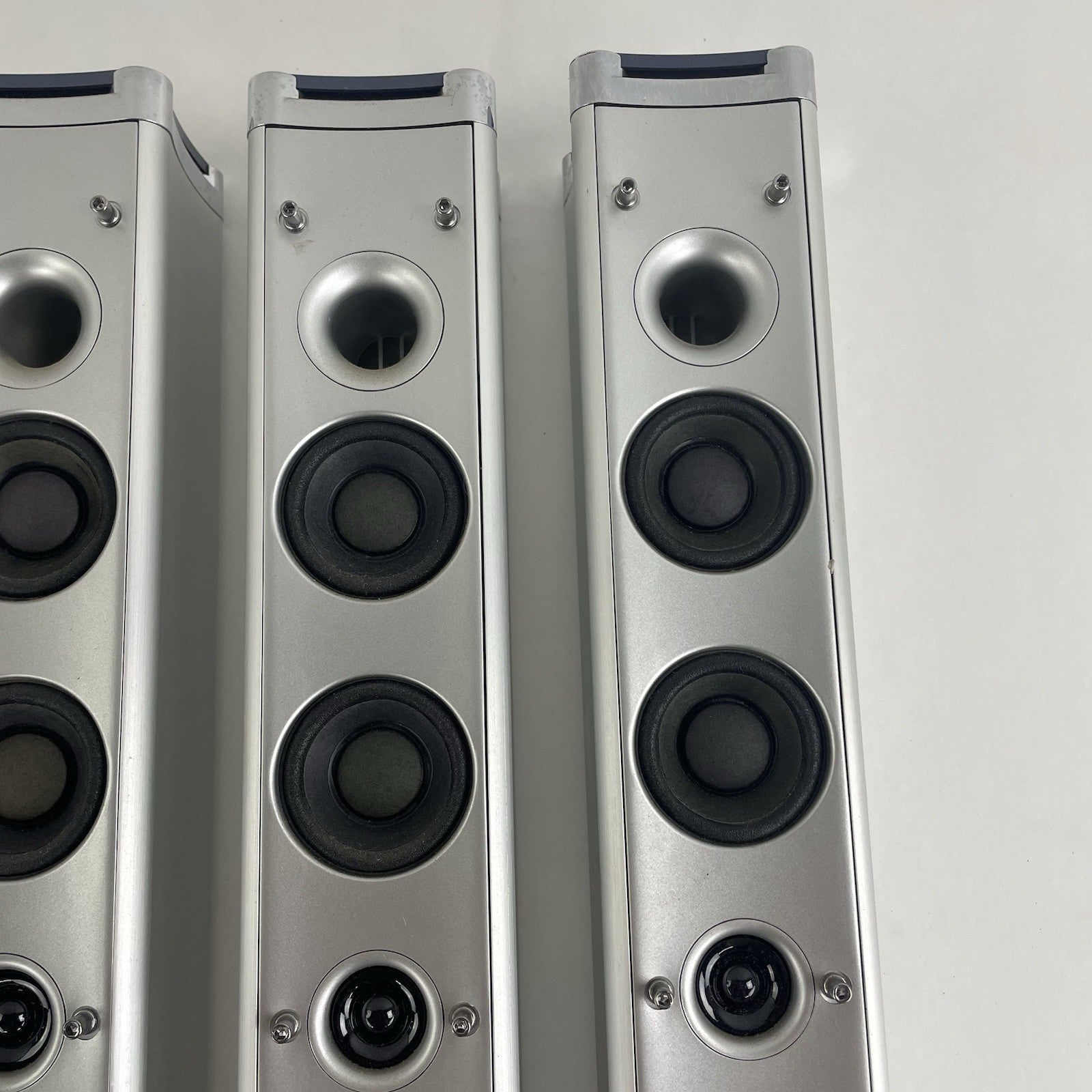 Sony SS-TS551 Surround Speakers Silver 4x6