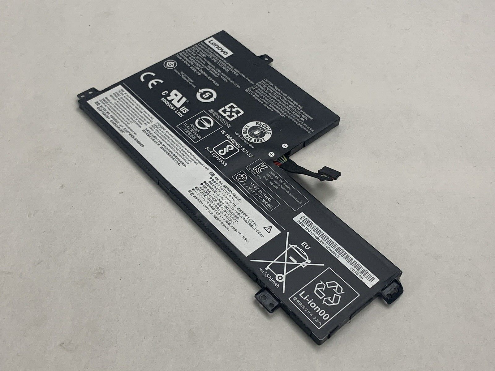 Lenovo 3685 mAh Laptop Battery L17L3PB0 For Lenovo 100e 300e 500e