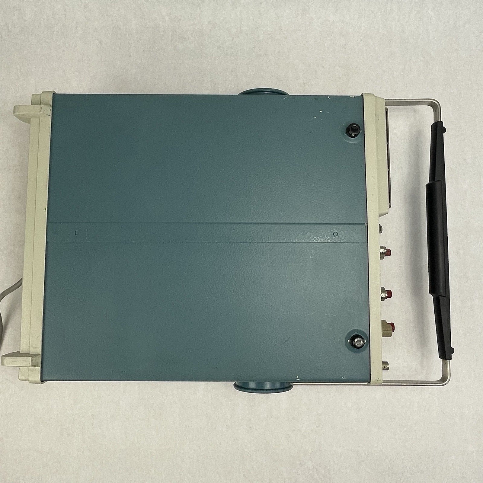 Tektronix 2213 Analog Oscilloscope 60MHZ