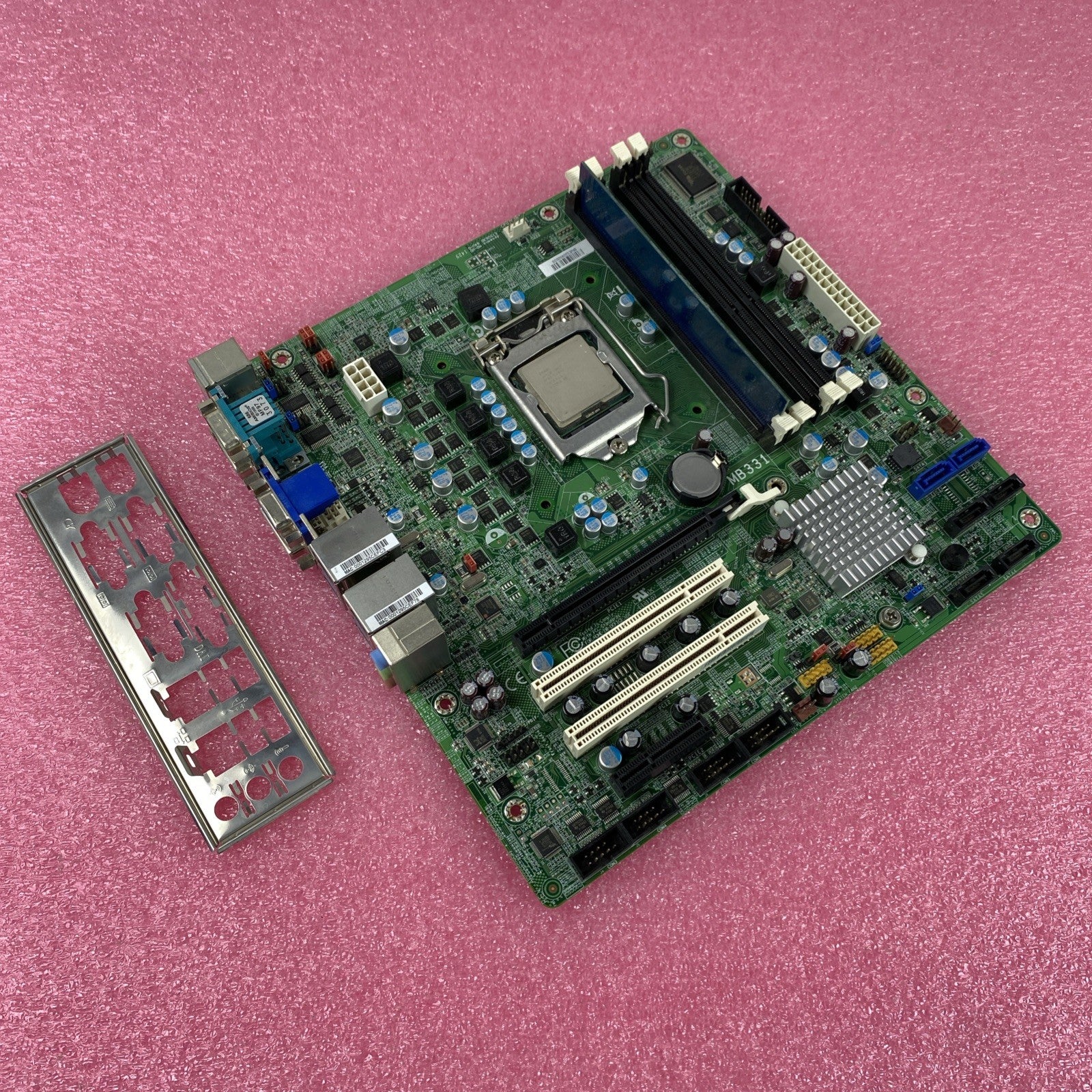DFI MB331 Motherboard Intel Core i3-2100 3.1 GHz 4 GB RAM w/ Shield