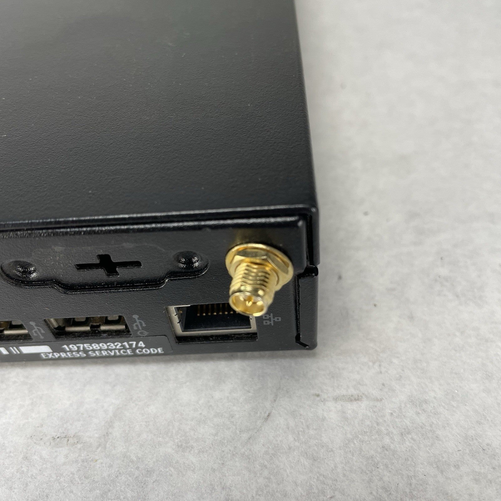 Dell OptiPlex 3050 Micro i5-7500T 2.70 GHz 8 GB RAM No SSD No OS