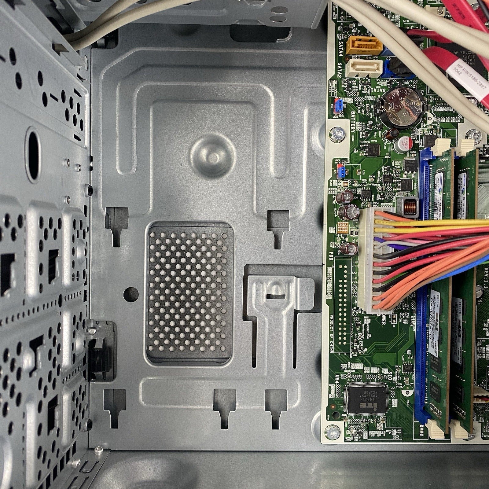 HP 500B MT Pentium Dual-Core E5700 3GHz 4GB RAM No HDD No OS