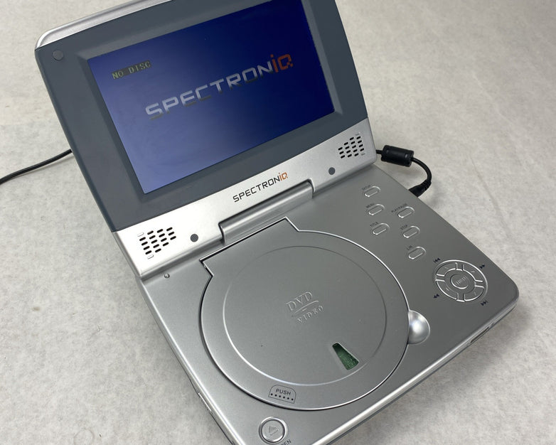 SpectroniQ PDV-700 Portable DVD Player 7" LCD With Travel Case - No Battery