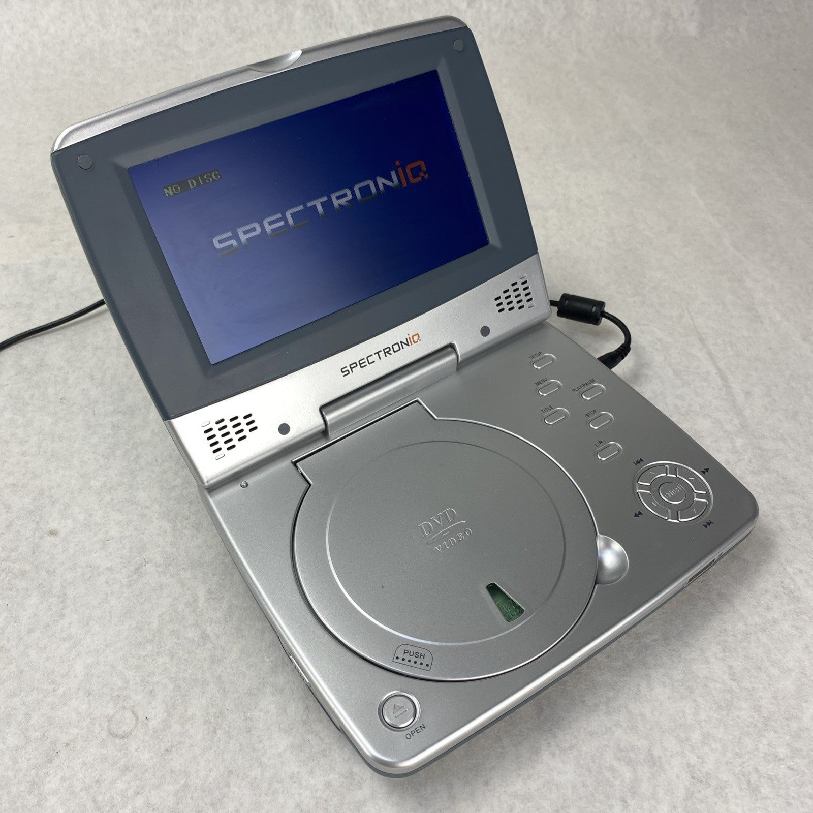 SpectroniQ PDV-700 Portable DVD Player 7" LCD With Travel Case - No Battery2
