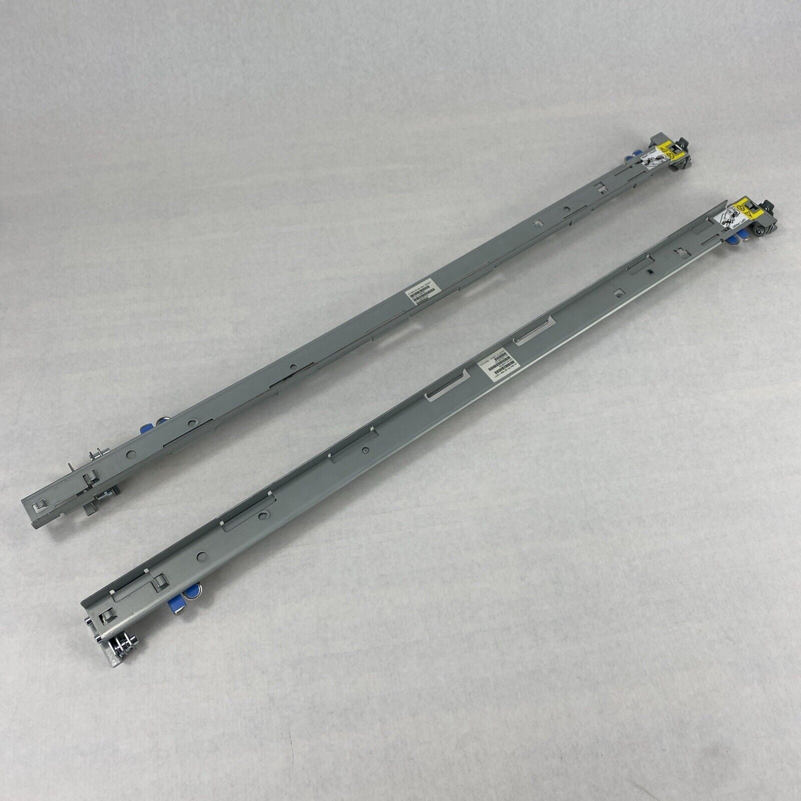 IBM 46C7860 46C7861 Left and Right Sliding Server Rack Mount Rail Set