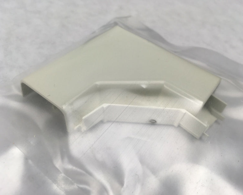 Panduit Pan-Way PRAF3WH-X Right Angle FIT PD3 (Box of 10)
