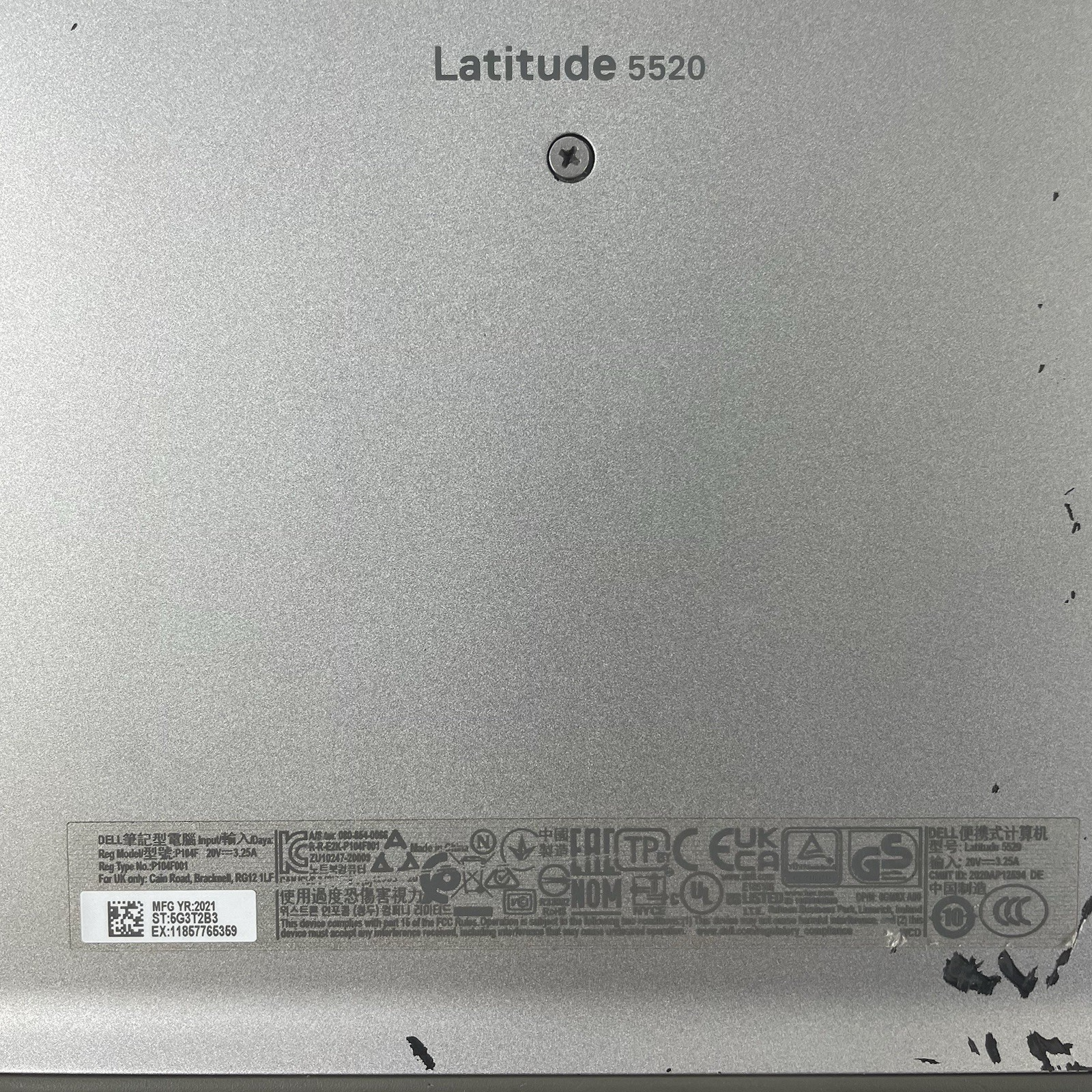 Dell Latitude 5520 15.6" i5-1135G7 2.40 GHz 8 GB RAM No SSD/OS/AC - Bad C-Port15