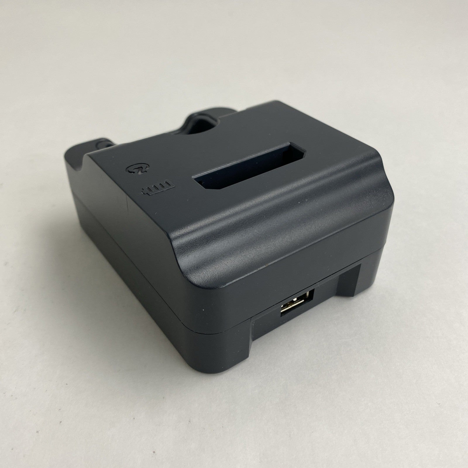 zCover zDock CI92AUAK Unified Desktop Dual Charger Lot of 6.2