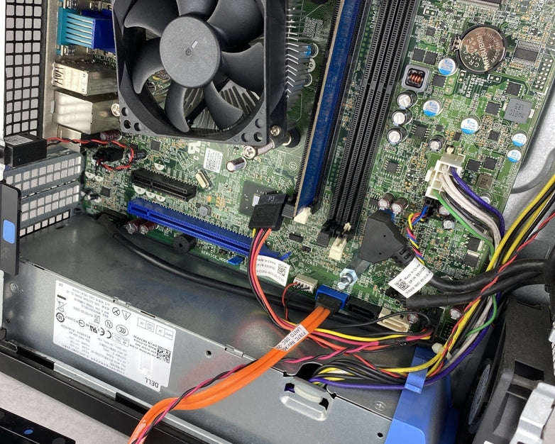 Dell OptiPlex 7020 SFF Intel Core i3-4160 3.60GHz 4GB RAM DVD No HDD OS READ