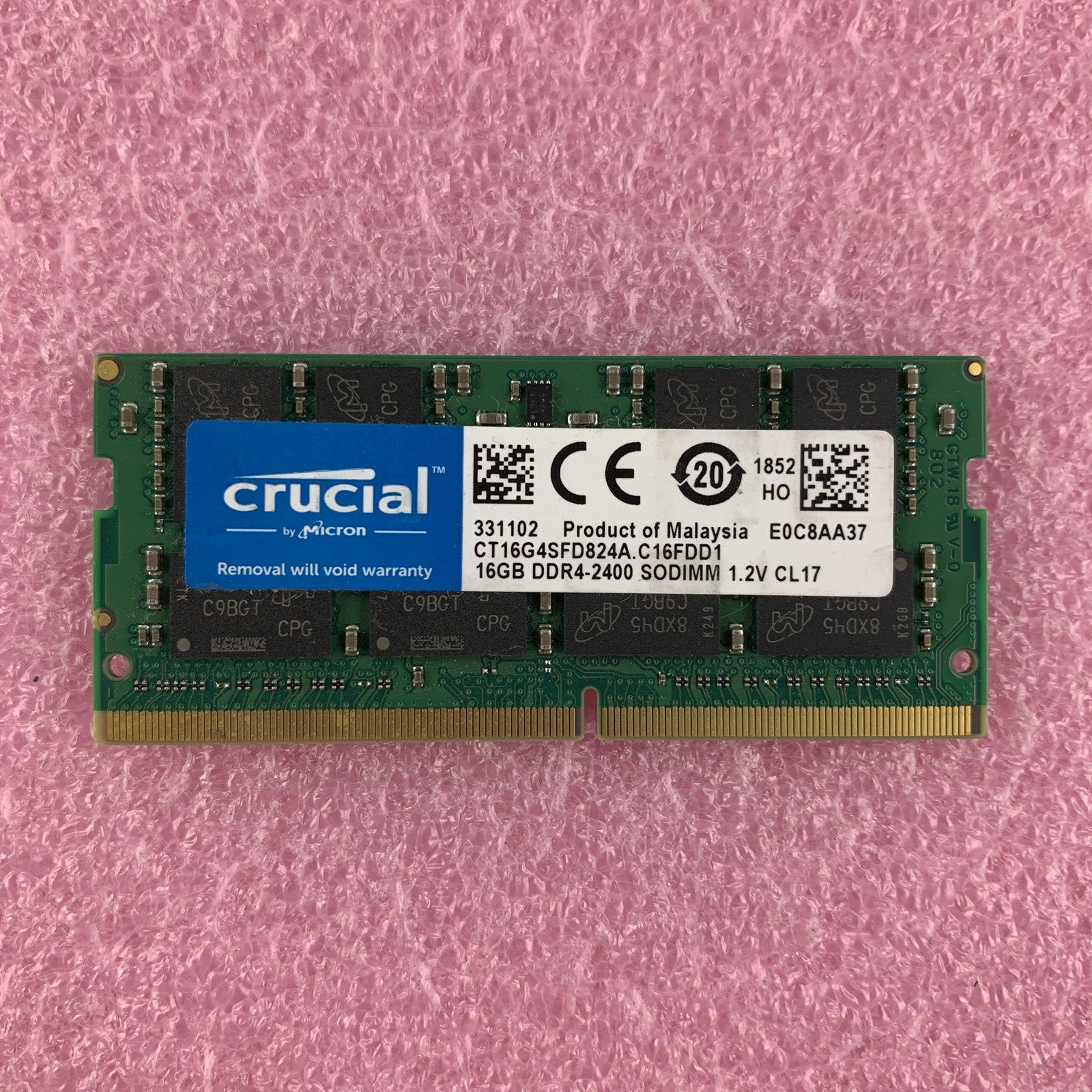 Crucial CT16G4SFD824A.C16FDD1 16 GB DDR4 240MHz PC4-19200 Laptop Memory RAM