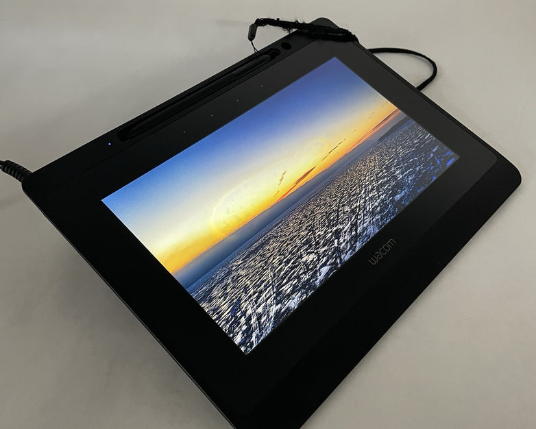 Wacom DTU-1141B 10.1" FHD Drawing Tablet - Damaged Screen / No Cord Cover