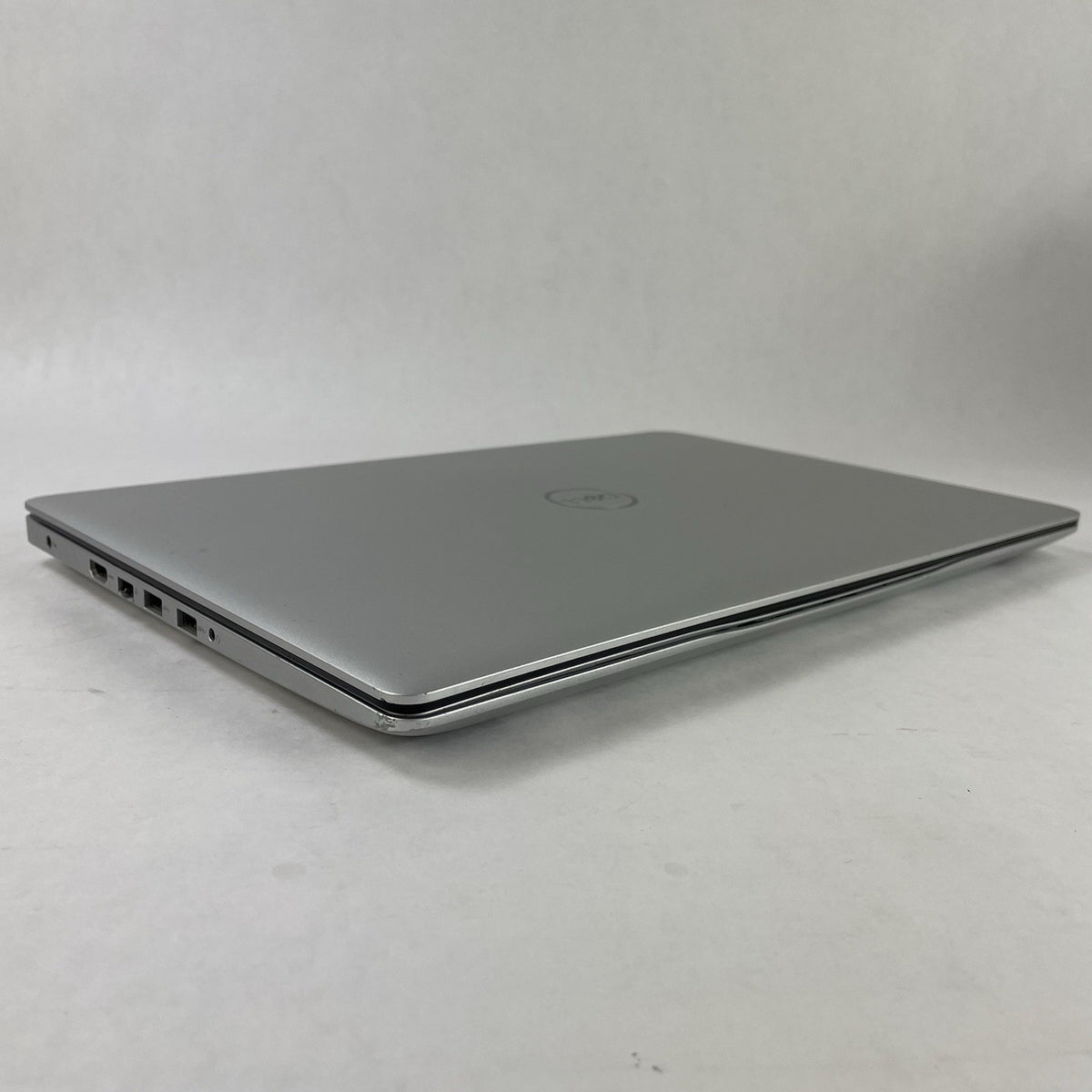 Dell Inspiron 5570 15.6" i5-8250U 1.60 GHz 4 GB RAM No SSD/OS/AC/Batt - READ12