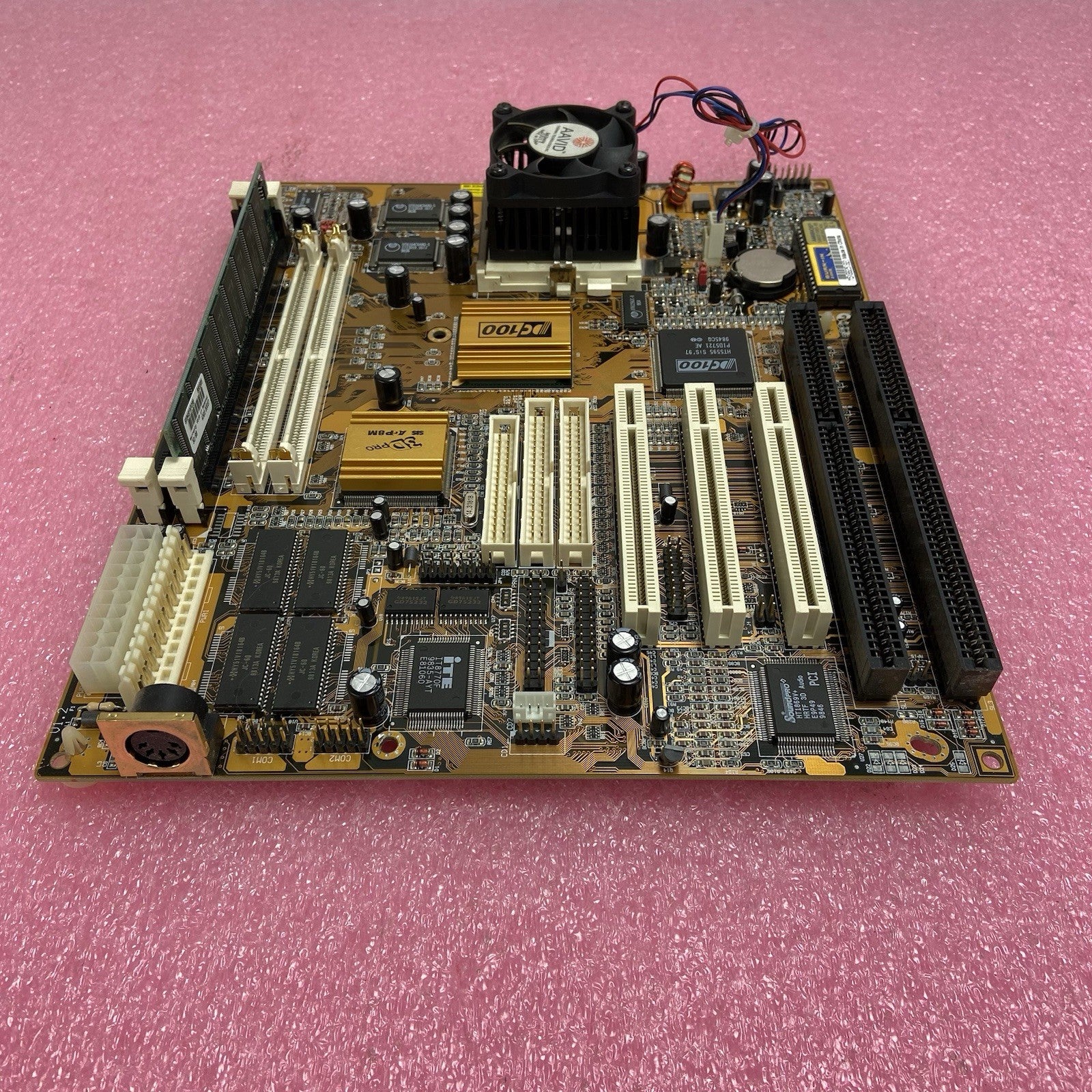 PC CHIPS M590 Motherboard AMD K6-2 3D MMX 149MHz 64MB RAM Baby AT 2x ISA4