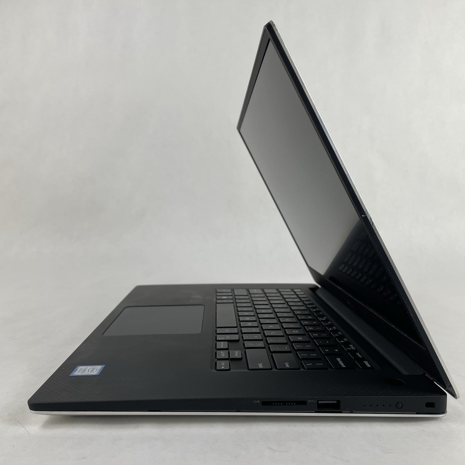 Dell XPS 15 9570 15.6" i5-8300H 2.30 GHz 8 GB RAM No SSD/OS/AC - Bent Bottom10