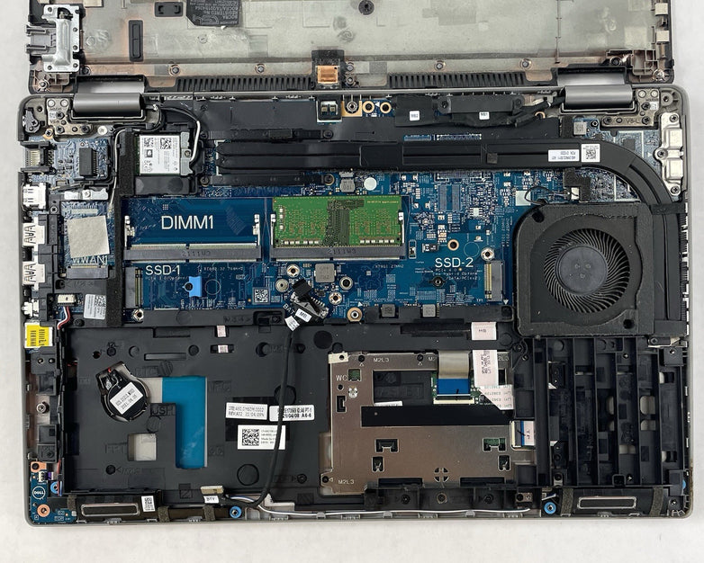 Dell Latitude 5520 15.6" i5-1135G7 2.40 GHz 8 GB RAM No SSD/OS/AC/Battery - READ