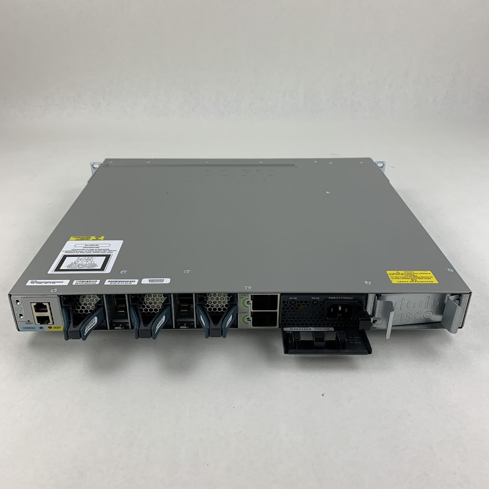 Cisco WS-C3850-48P-S V06 Catalyst 3850 w/ C3850-NM-4-1G Switch Tested Reset