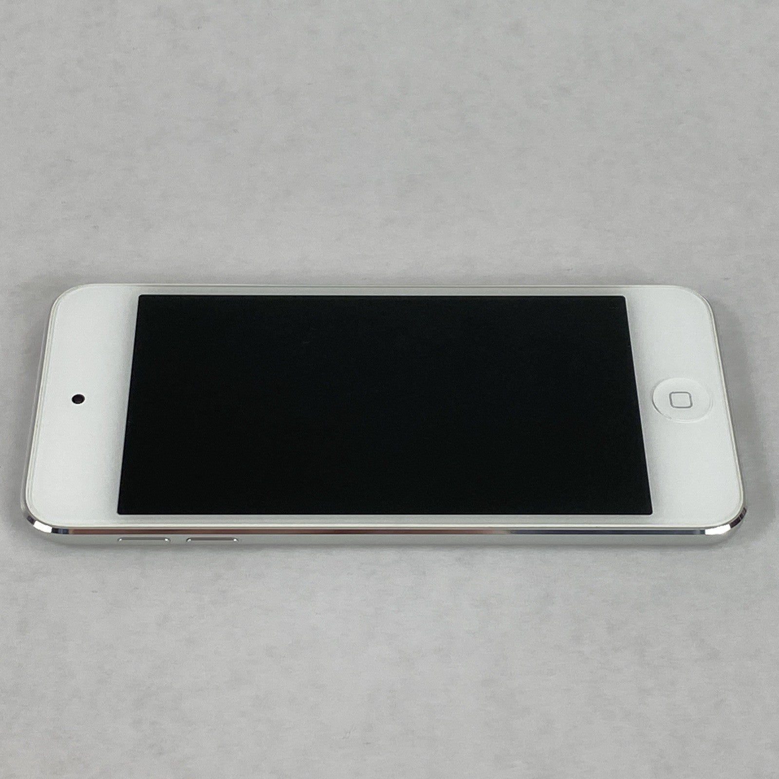 Apple iPod Touch 6th Gen A1574 32GB 4" Silver IOS 12.5.77