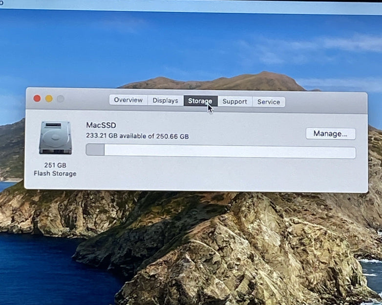 Apple MacBook Pro A1398 2013 Retina 15" 2.40 GHz i7 8GB RAM 250GB SSD os10.15.7