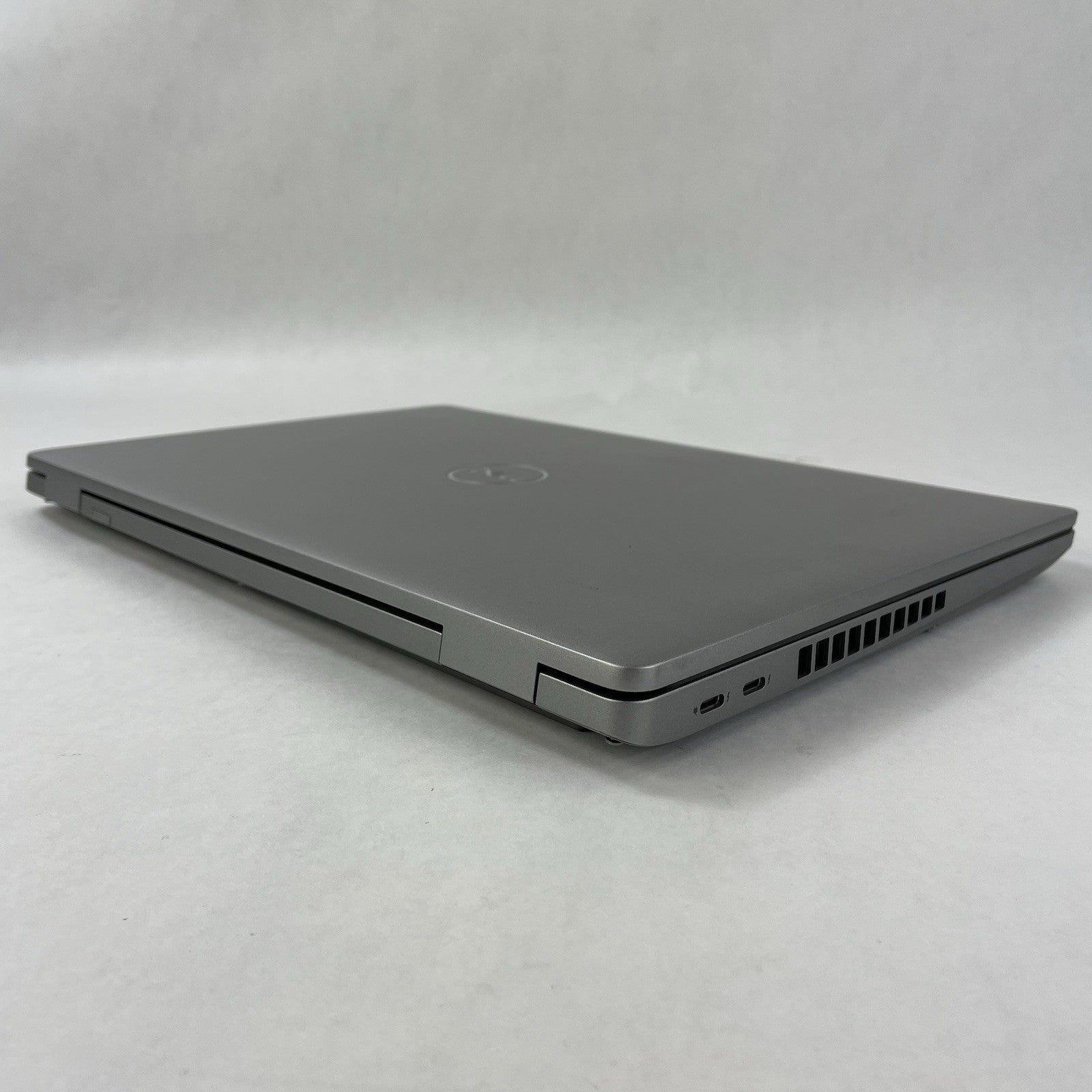 Dell Precision 3561 15.6" i5-11500H 2.90GHz 16GB RAM Quadro QN10-M3 No SSD/OS/AC9