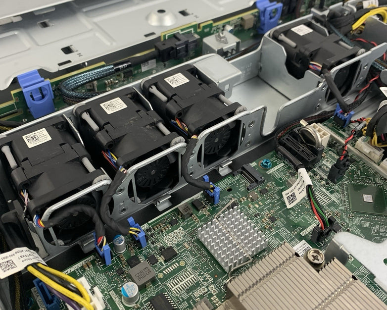 Dell PowerEdge R340 1x Xeon E-2124 3.3 GHz 64 GB Ram H330 No OS No HDD