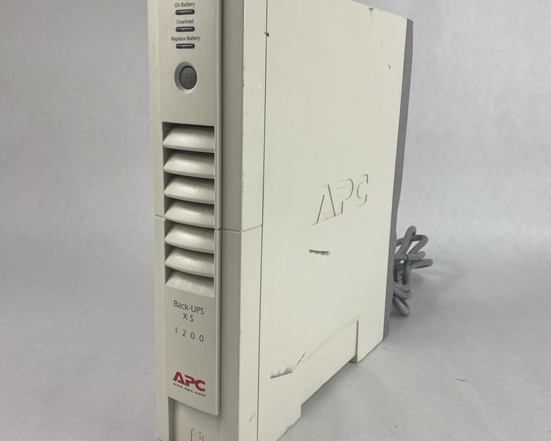 APC Battery Backup Back-UPS XS 1200 8 outlets No Batteries Tested