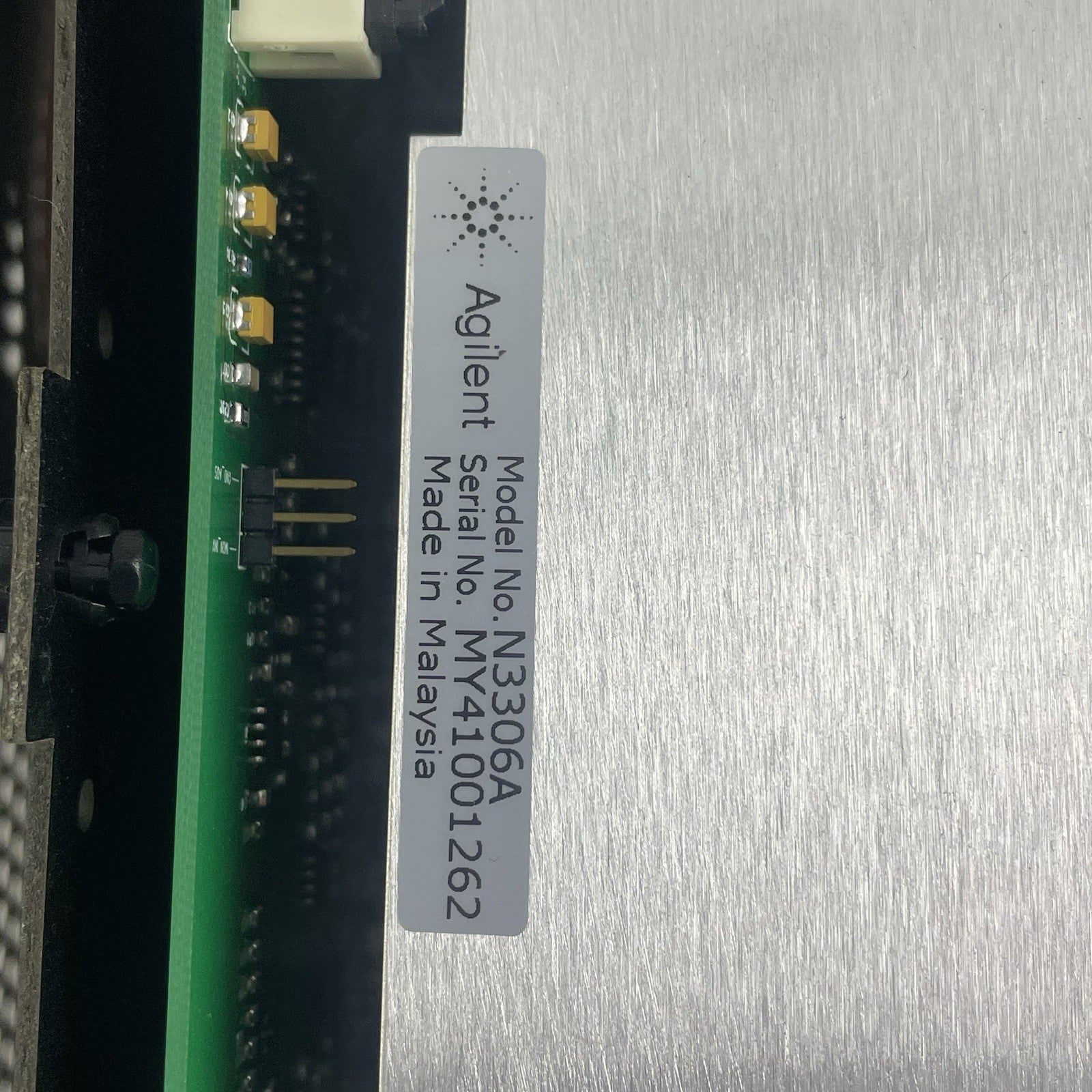 Agilent N3300A Electronic Load Mainframe 2x N3306A Module - Needs Calibration15