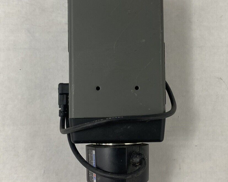 Diebold CLH-401 Color Security Camera w/ 3.5-8mm 1/3" Lens For Parts or Repair