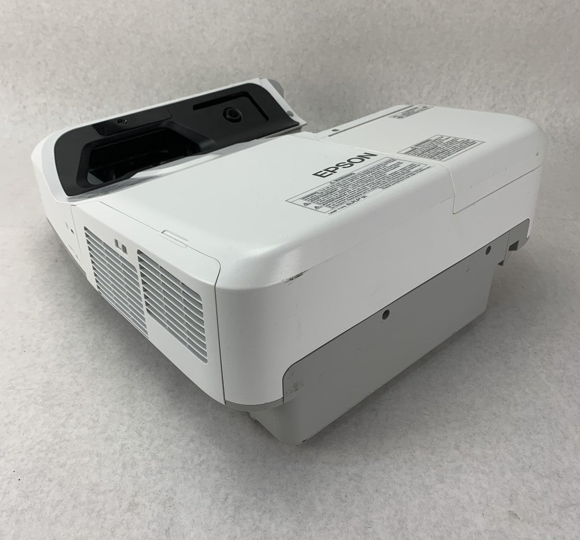 Epson PowerLite 695Wi H740A LCD Lamp Projector 307 Lamp Hours - No Remote0