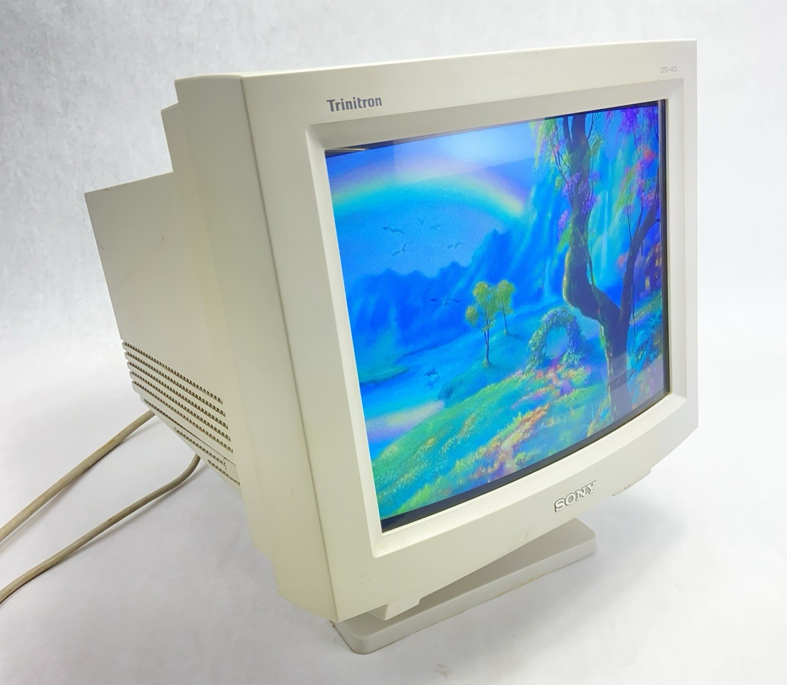 Sony Trinitron Color Monitor CPD-1425 Vintage Gaming CRT Display