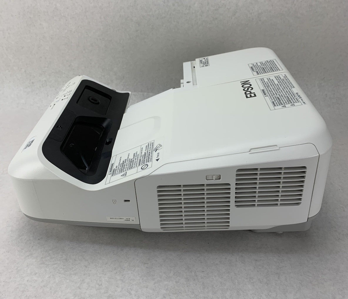 Epson PowerLite 695Wi H740A LCD Lamp Projector 1699 Lamp Hours - No Remote4