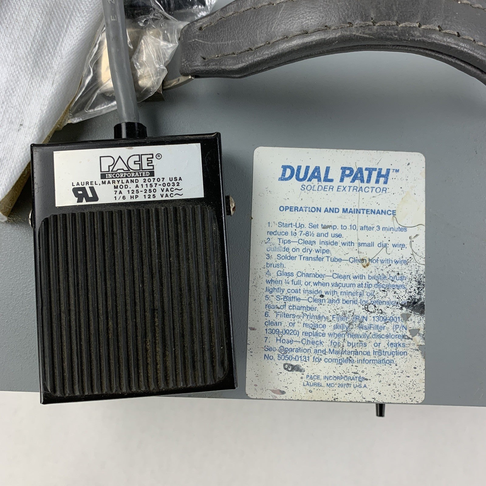 Pace Inc. 7008-0127-02 Dual Path Solder Extractor w/ Foot Pedal Power Tested