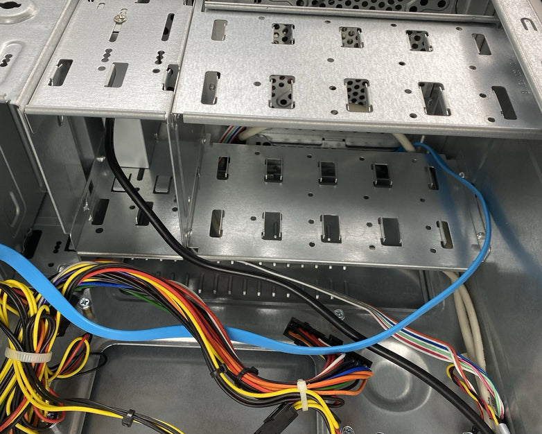 Foxconn TLM436 Mid ATX Computer Case with 300W Power Supply