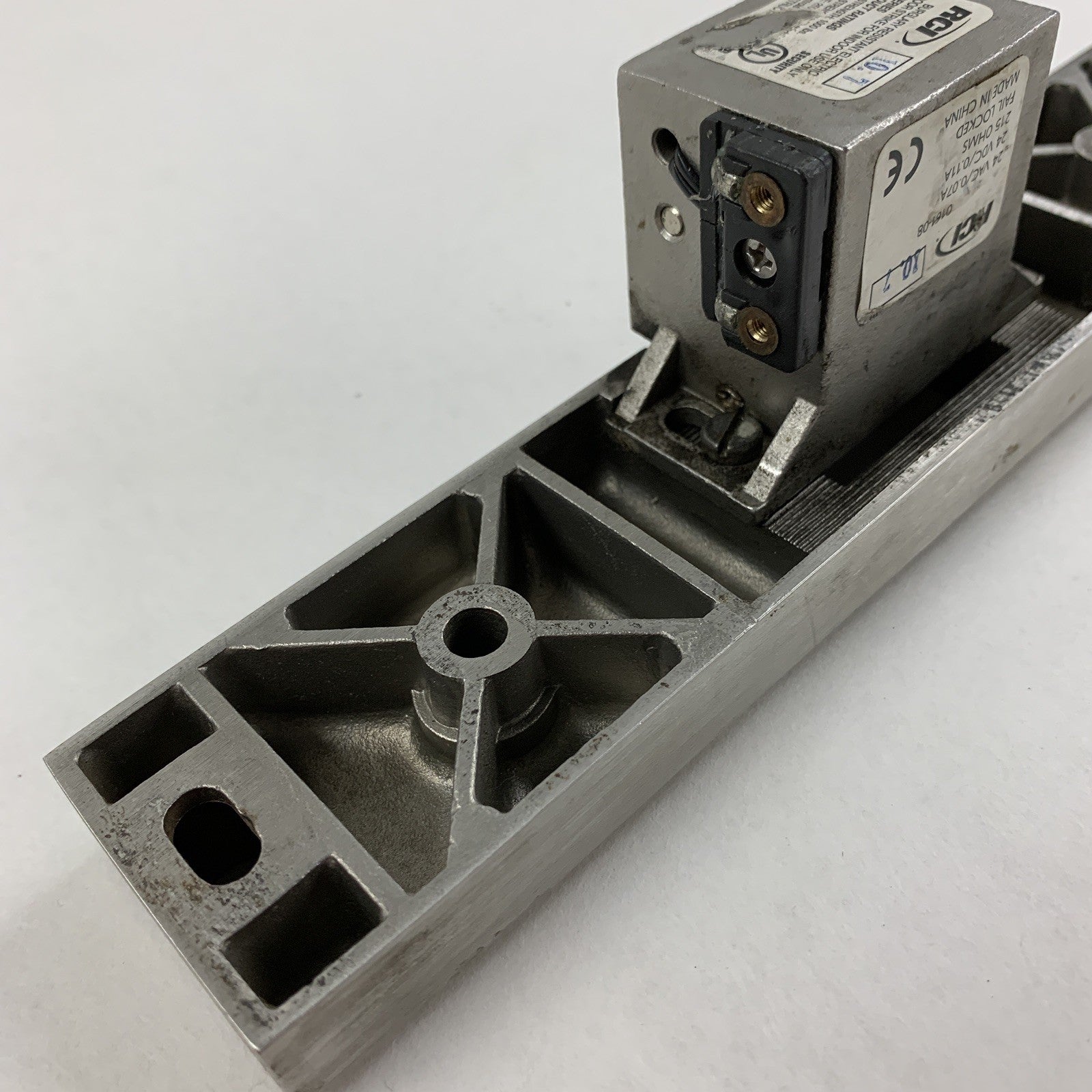 RCI 0161-08 0161x08x32D Stainless Steel Electric Strike Plate 24V AC/DC Used