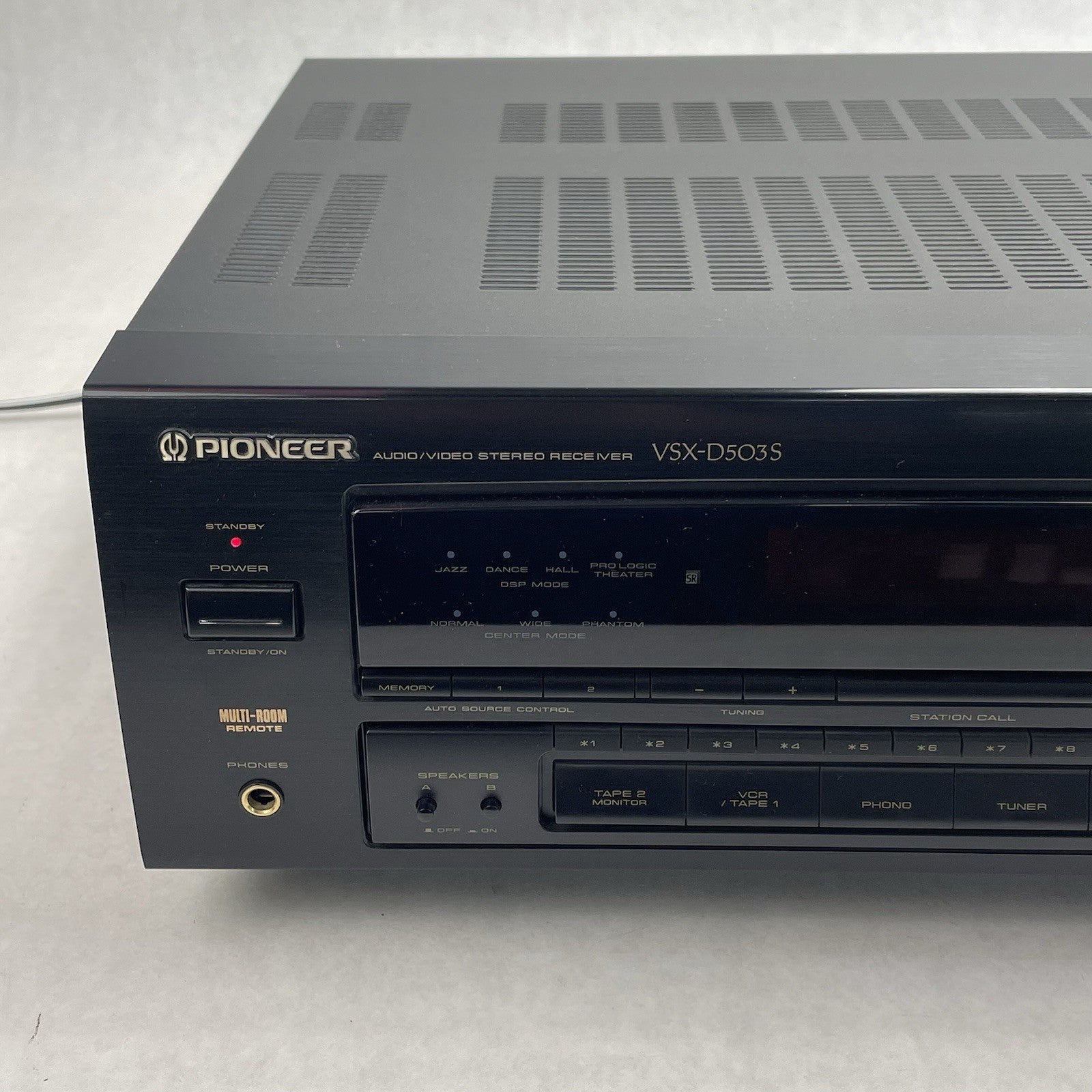 Pioneer VSX-D503S Audio/Video AV Receiver Has Issues Read Descripton2