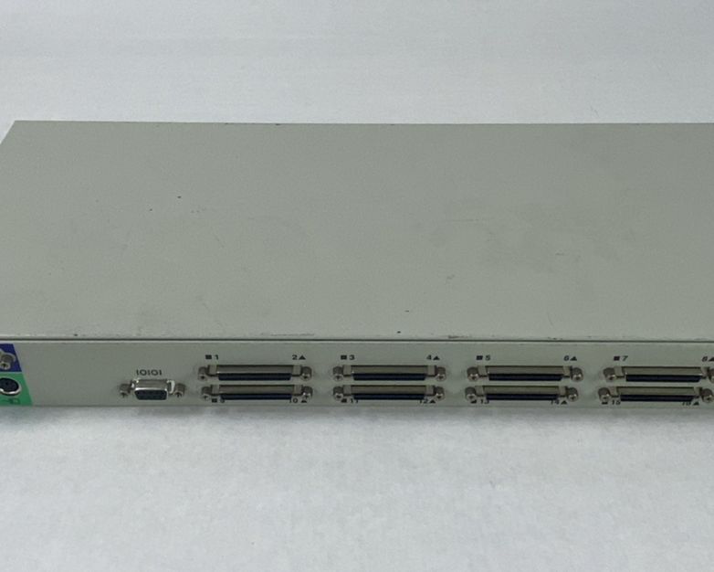 Avocent Outlook 1160ES 16 Port KVM Switch Power Tested No Power Cord