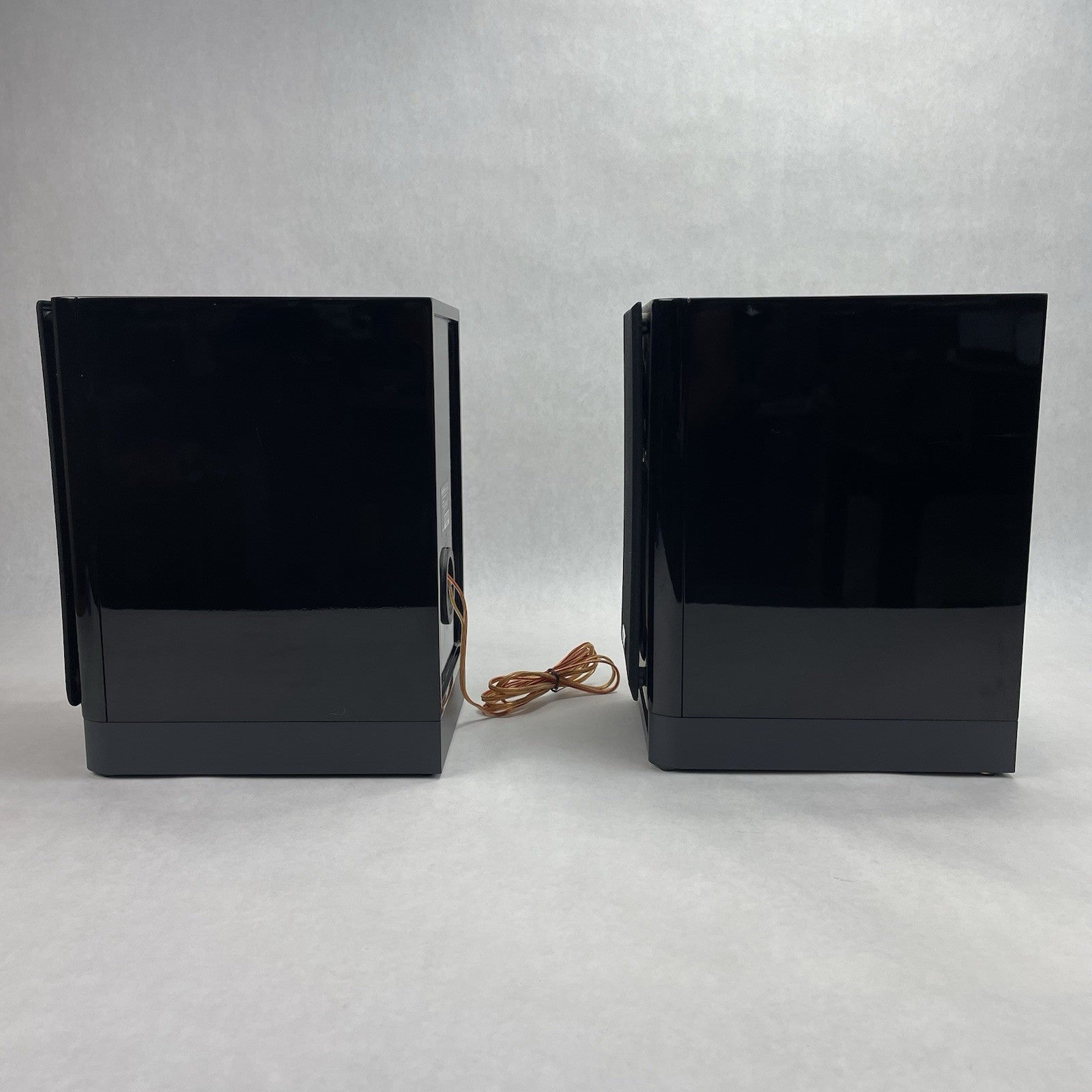 Onkyo Model D-415 Bookshelf Speakers Pair 70W Hifi Audio