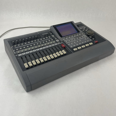 Roland VS-1680 24 bit Digital Studio Workstation Tested For Parts No Power Cord