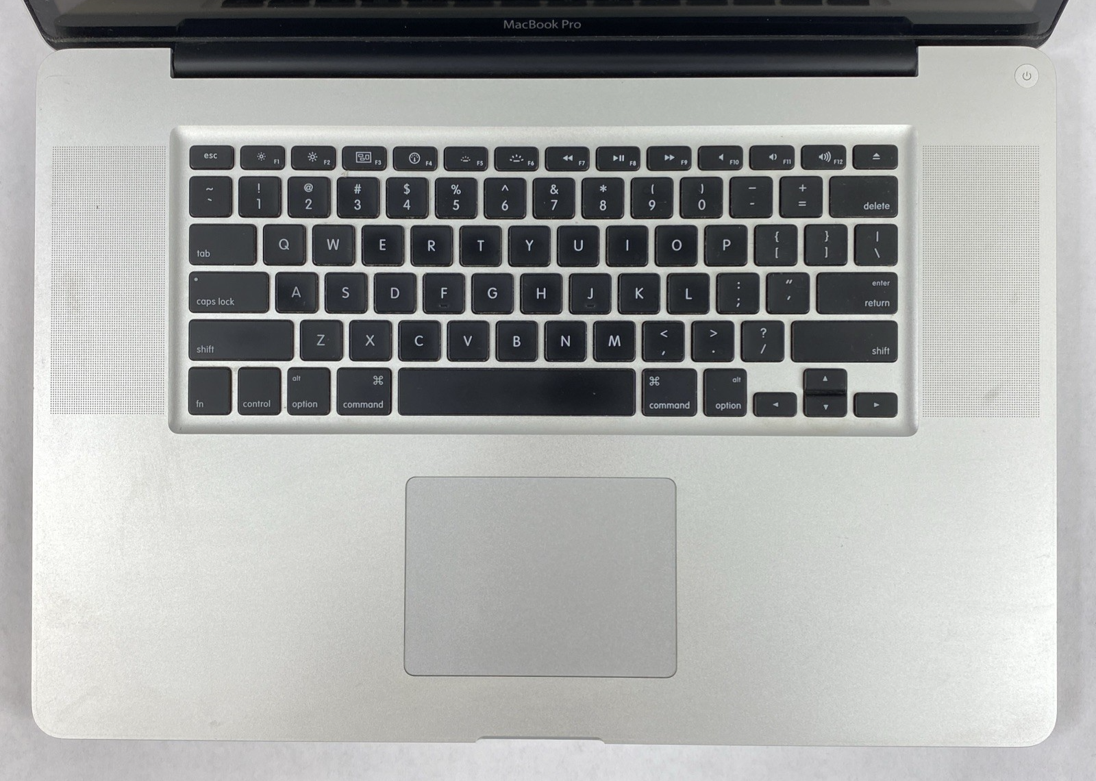 Apple MacBook Pro A1297 2010 17" Core i7 8GB RAM 500GB HDD os10.13.67