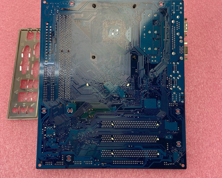 Gigabyte GA-8I865GVME Motherboard Intel Pentium 4 2.66GHz 1.48GB RAM w/IO Shield