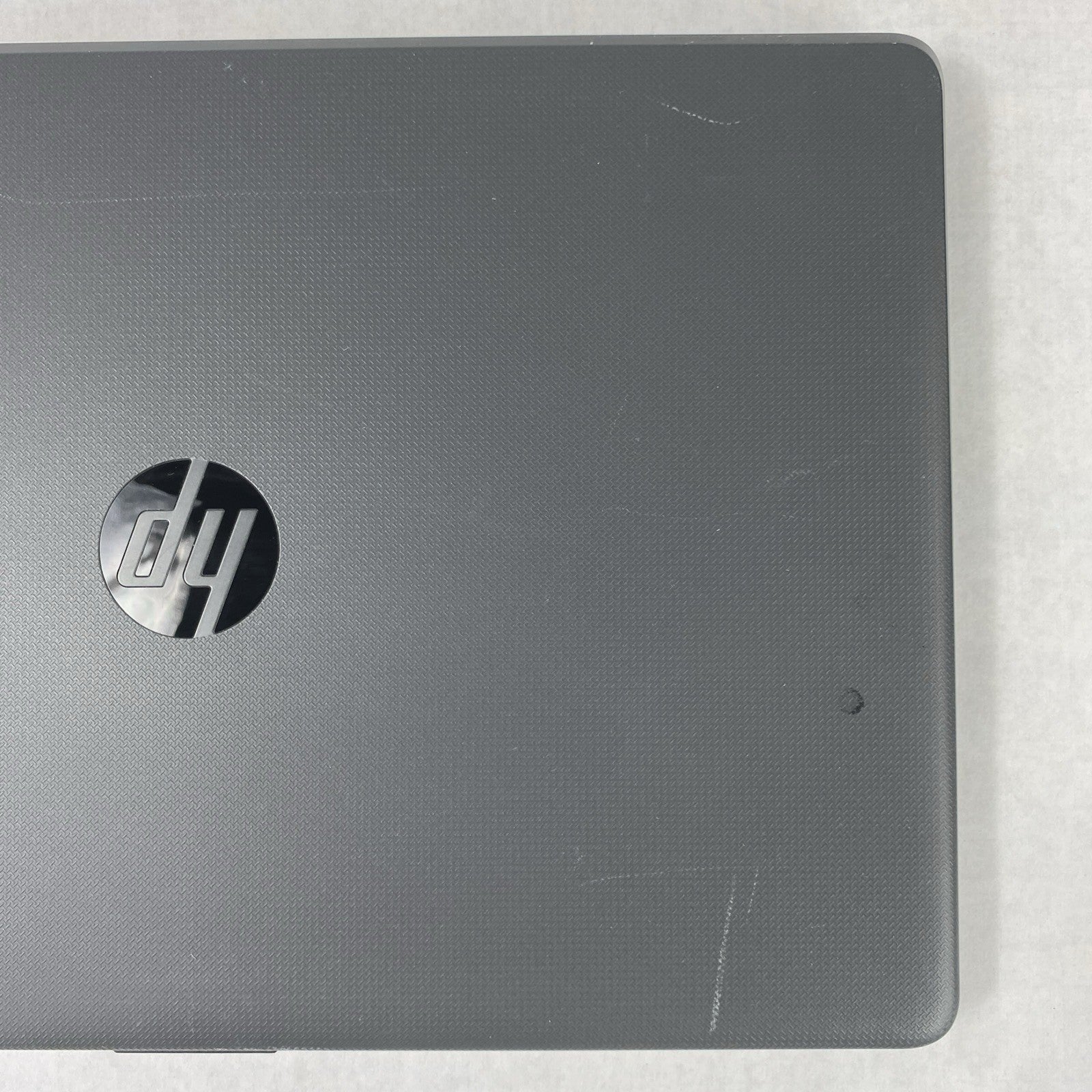 HP 250 G6 Core i5-7200U 2.5 GHz 8 GB RAM No Battery No HDD No OS