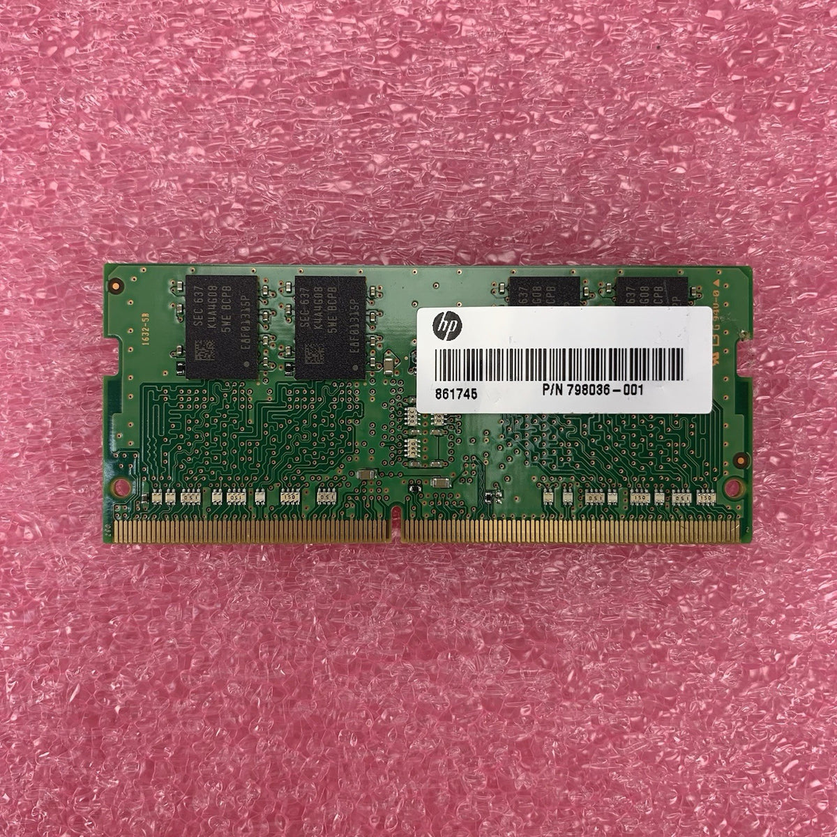 Samsung M471A5143EB0-CPB PC4-2133P-SA0-11 4GB 1Rx8 Desktop Memory RAM Lot of 26