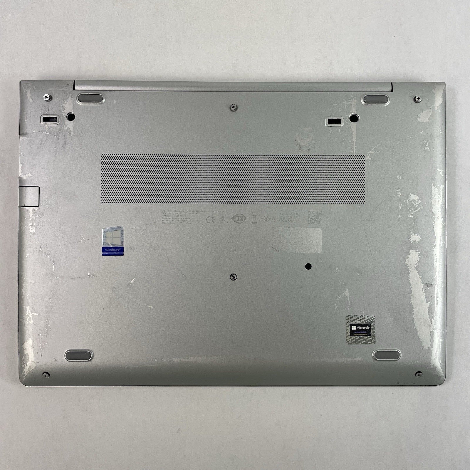 HP EliteBook 840 G6 14" i7-8665U 1.90 GHz 8 GB RAM No SSD/OS/AC - Worn Bottom13