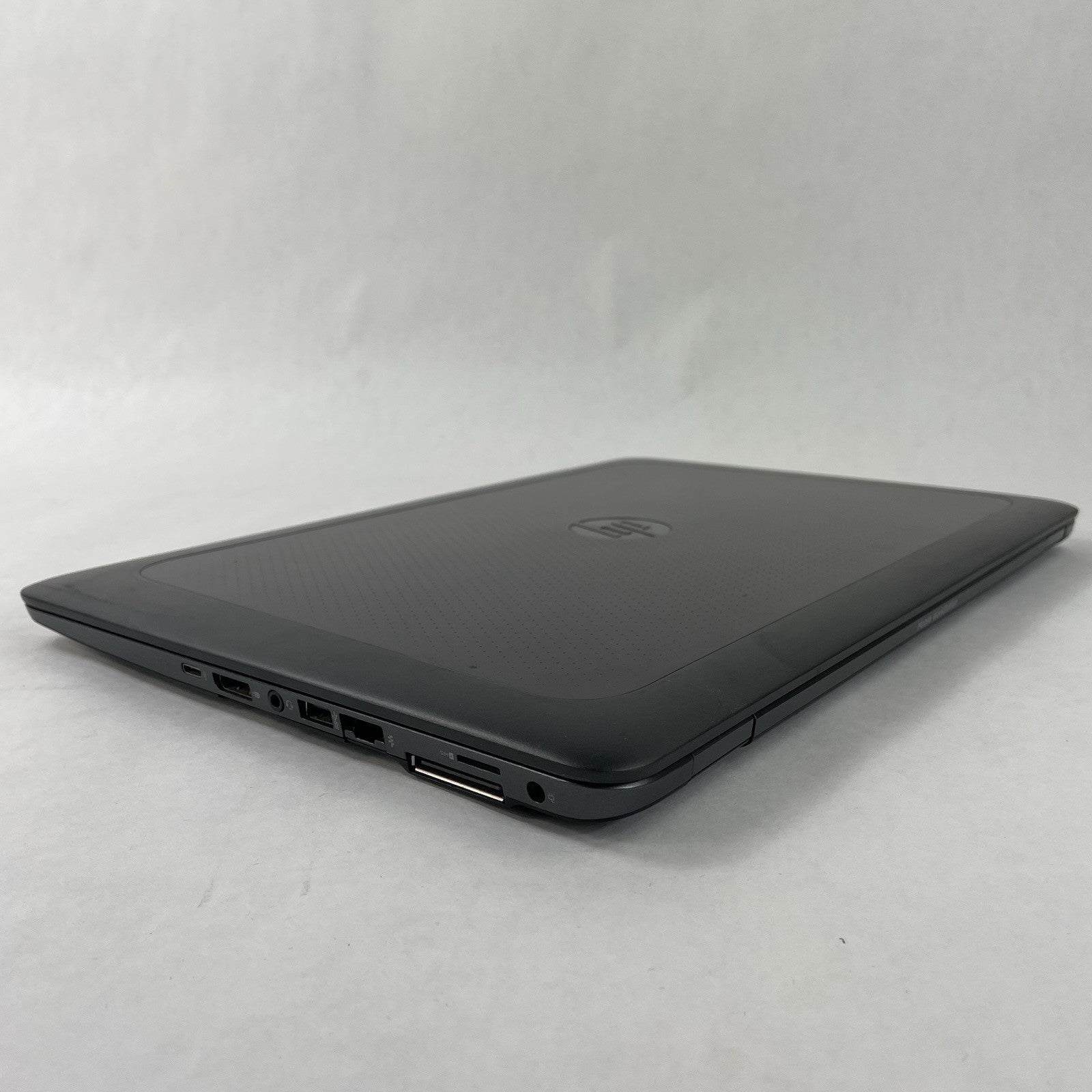 HP ZBook 15U G3 15.6" i5-6200U 2.30 GHz 8 GB RAM No SSD/OS/AC/Battery9