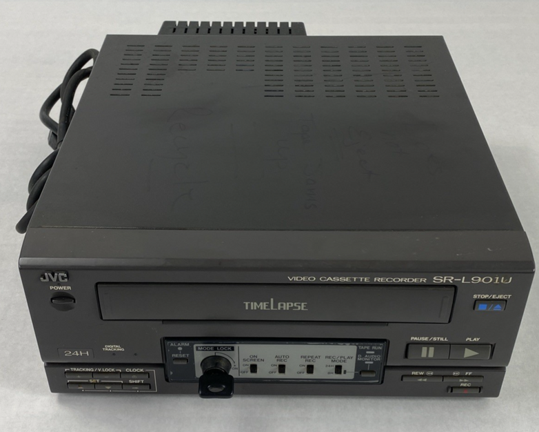 JVC SR-L901U Video Cassette Time Lapse Recorder with Key - Parts or Repair