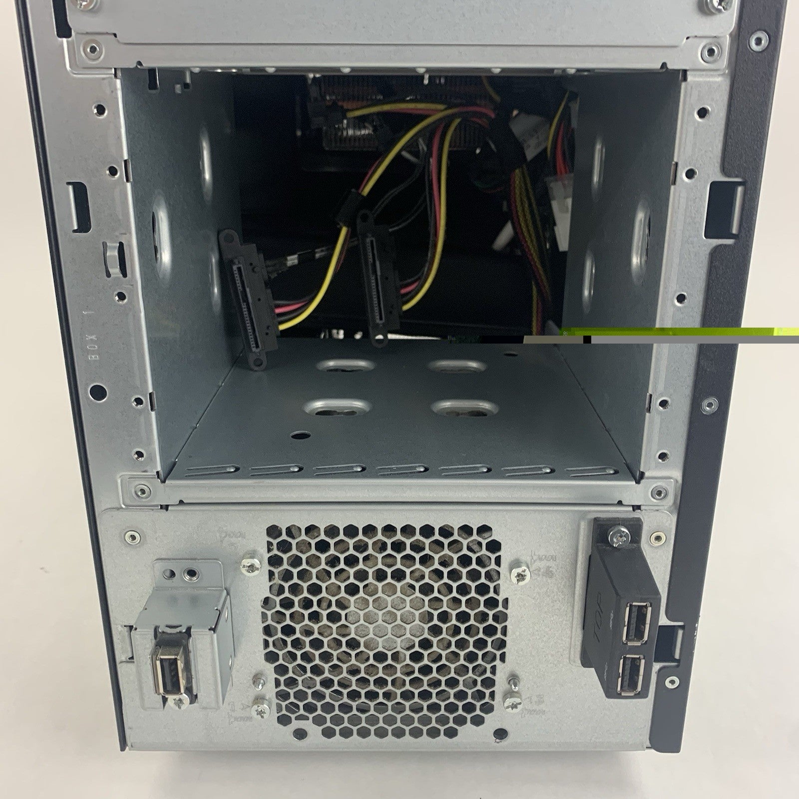 HP ML110 Gen10 8xSFF Server 1x Bronze 3104 1.7 GHz 24 GB Ram No HDD No OS5