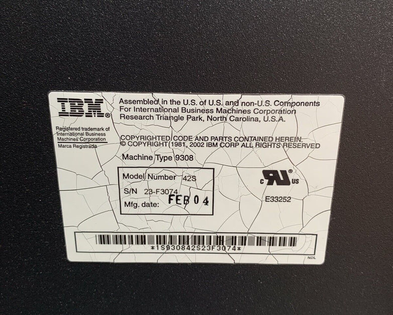 IBM NetBAY 9308 42U Enterprise Server Cabinet Rack 42S w/ Keys and Side Panels